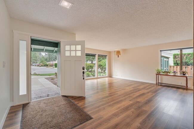 Foto del edificio - Single Level Ranch Style Home in Singing W...