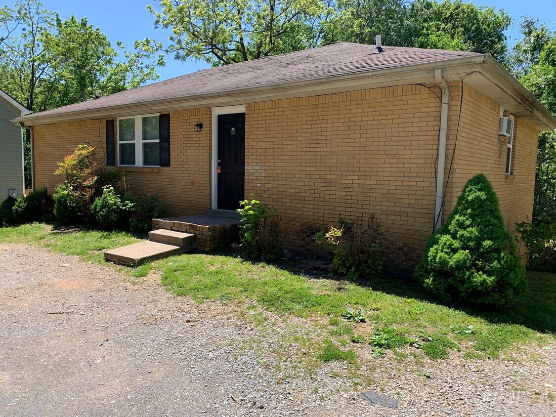 Primary Photo - 812 Bradley St