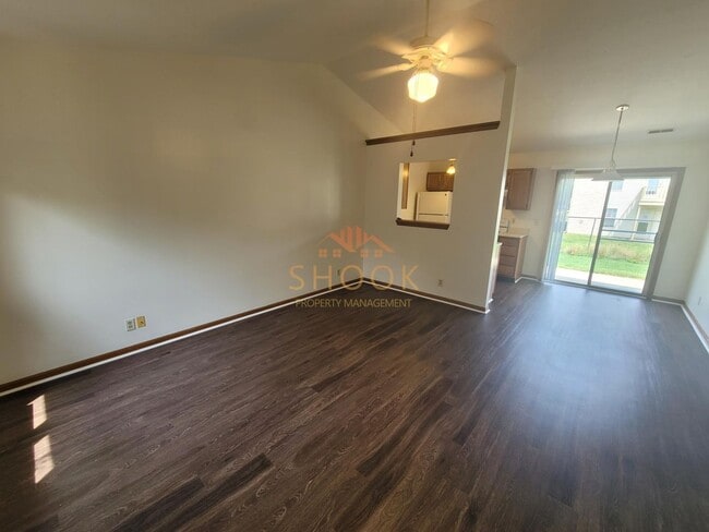 Building Photo - 2712/2714 Plaza Ln
