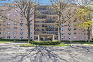 Building Photo - 25 Cartright St
