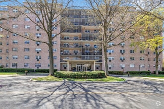 Building Photo - 25 Cartright St