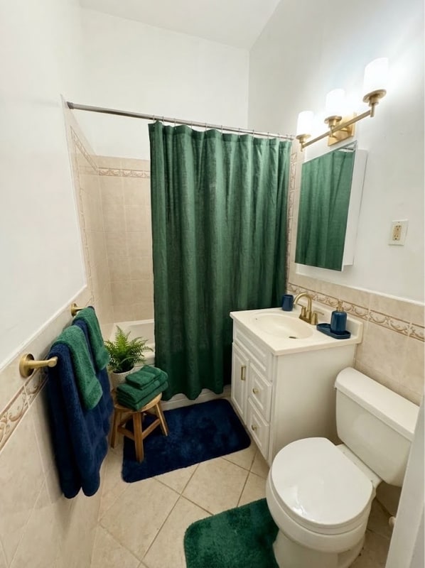 Building Photo - 135 W 130th St