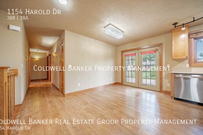 Building Photo - 1154 Harold Drive, Menasha