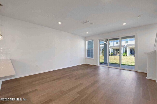 Foto del edificio - 24 Thurnham Ln