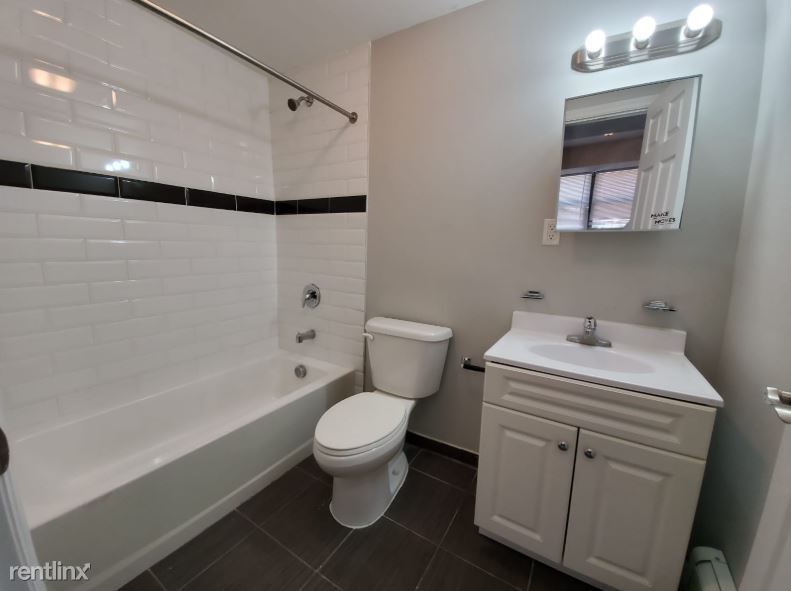 Building Photo - Studio, 1 bath Apartment - 235 Munn Ave B3