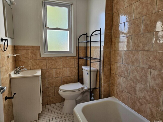 Foto del edificio - 90-38 80th St