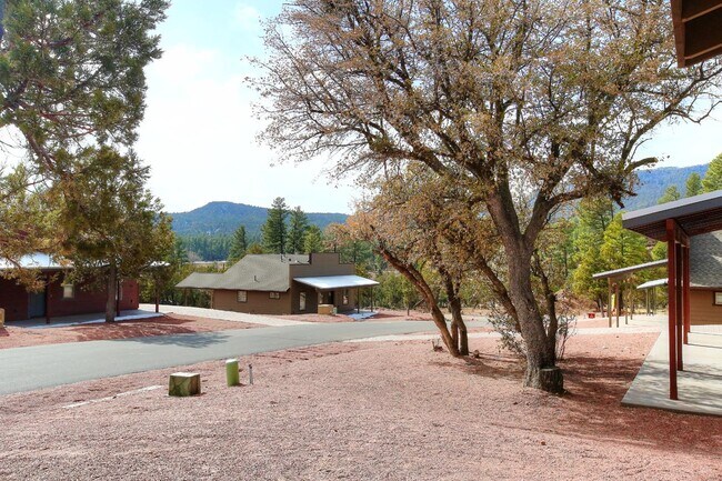 Building Photo - 5748 W Dally Ln