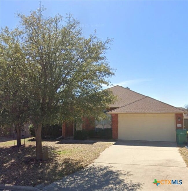 Building Photo - 226 Lottie Ln