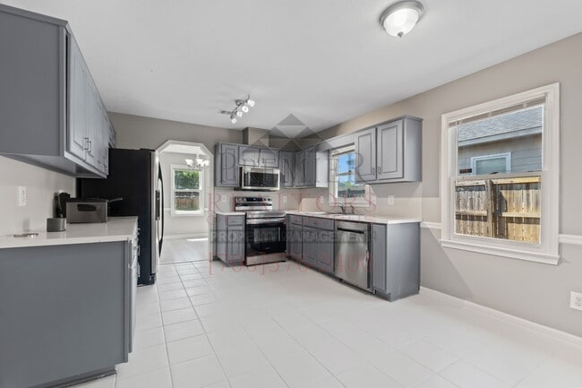 Foto del edificio - 3420 Flintlock Dr