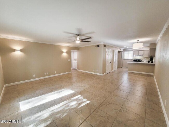 Foto del edificio - 810 E Colter St