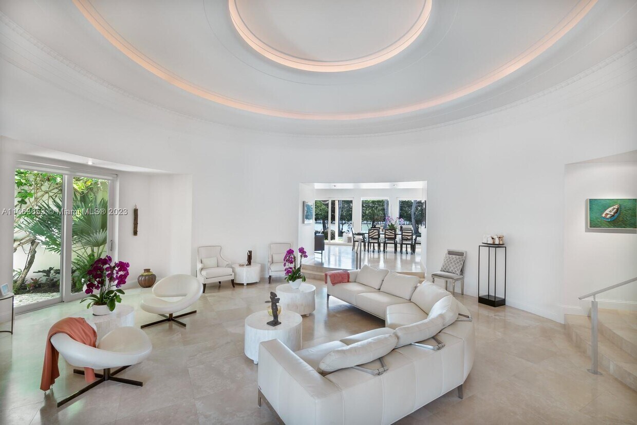 Foto principal - 2515 Flamingo Dr
