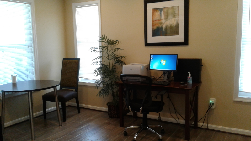 Foto principal - 206 Kings Mill Ct