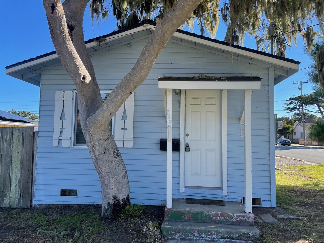 Foto principal - 725 Granite St