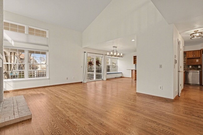 Foto del edificio - 2Bed 2.5Bath in Indian Creek Community - Tour Today!