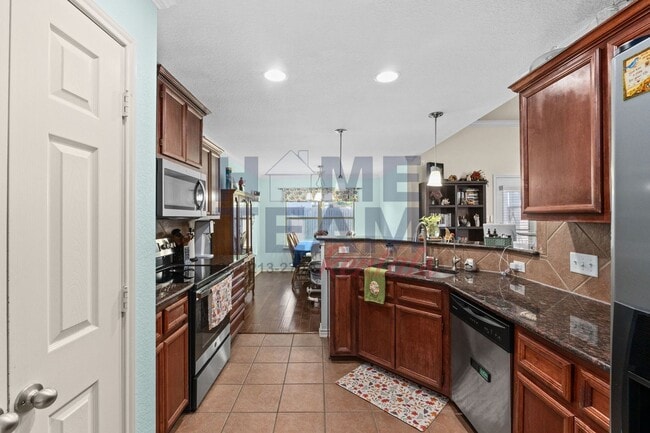 Foto del edificio - 2403 Terry Dr