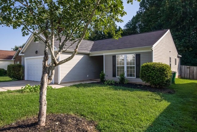 Building Photo - 7820 Travers Run Dr
