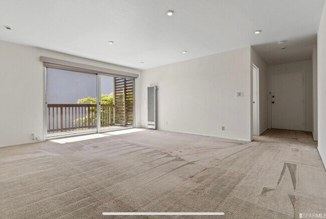Living Room - 1545 Buchanan St