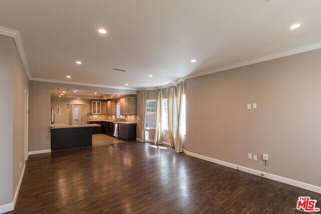 Building Photo - 1711 Scott Ave