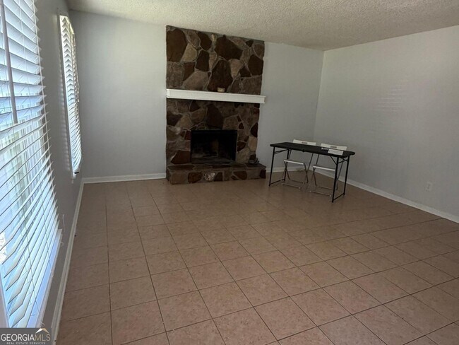 Foto del edificio - 5677 Heron Ct