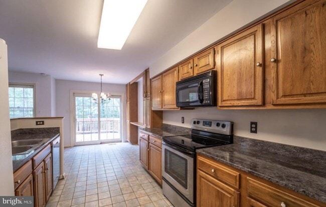 Building Photo - 7709 Rockledge Ct