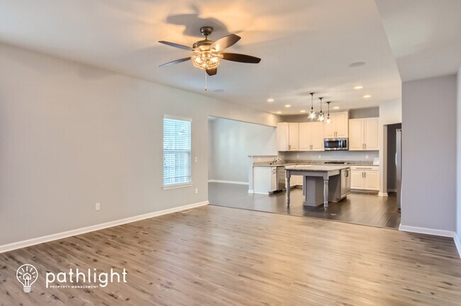 Building Photo - 2077 Morton Drive