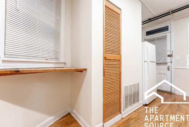 Foto del edificio - 1214 W Wrightwood Ave