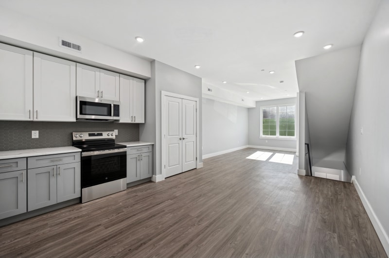 Photo - 707 W Cumberland St (Philadelphia, PA)