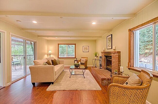 Foto del edificio - 130 Fairview Ave