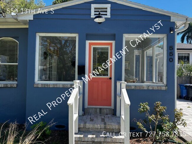Building Photo - Quaint and Tranquil Fully Furnished 3-bedr...
