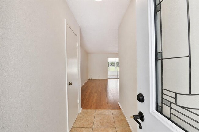 Building Photo - 8411 Romney Rd