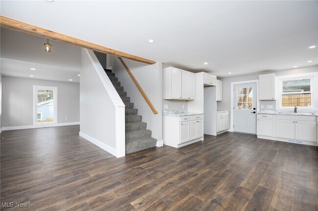 Foto del edificio - 3101 Wagoner St