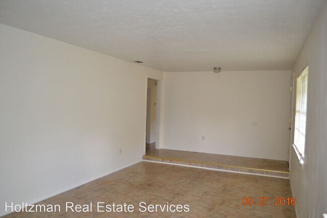Building Photo - 3 br, 2 bath House - 9 Dogwood Street