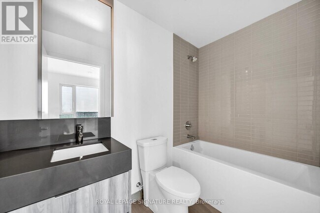 Building Photo - 6 flavelle trail
