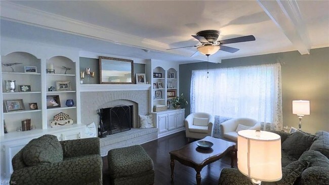 Foto del edificio - 4232 Thalia Forest Ln
