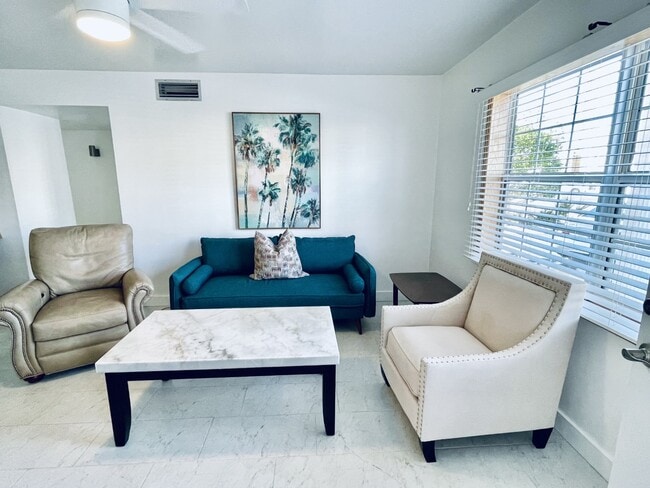 LIVING AREA - 4158 Tamiami Trl