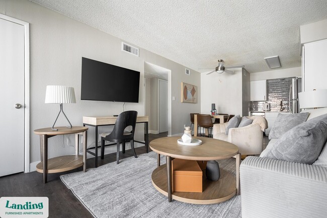 Building Photo - 5704 W Thomas Rd