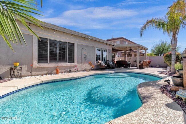 Foto del edificio - 15512 N 174th Ln