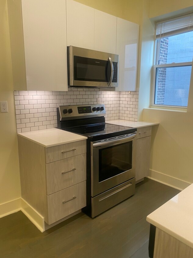 Primary Photo - 119 Jersey St