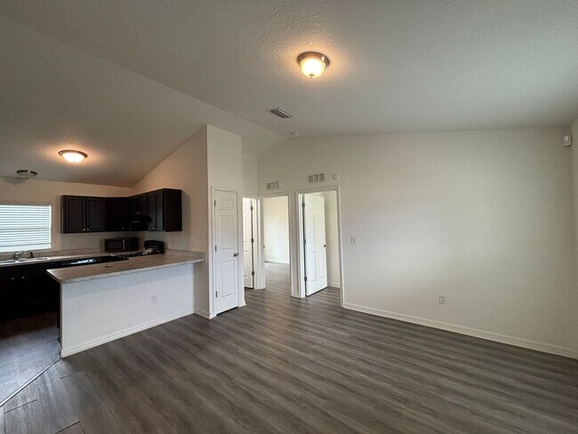 Foto del edificio - 103 Marion Oaks Dr