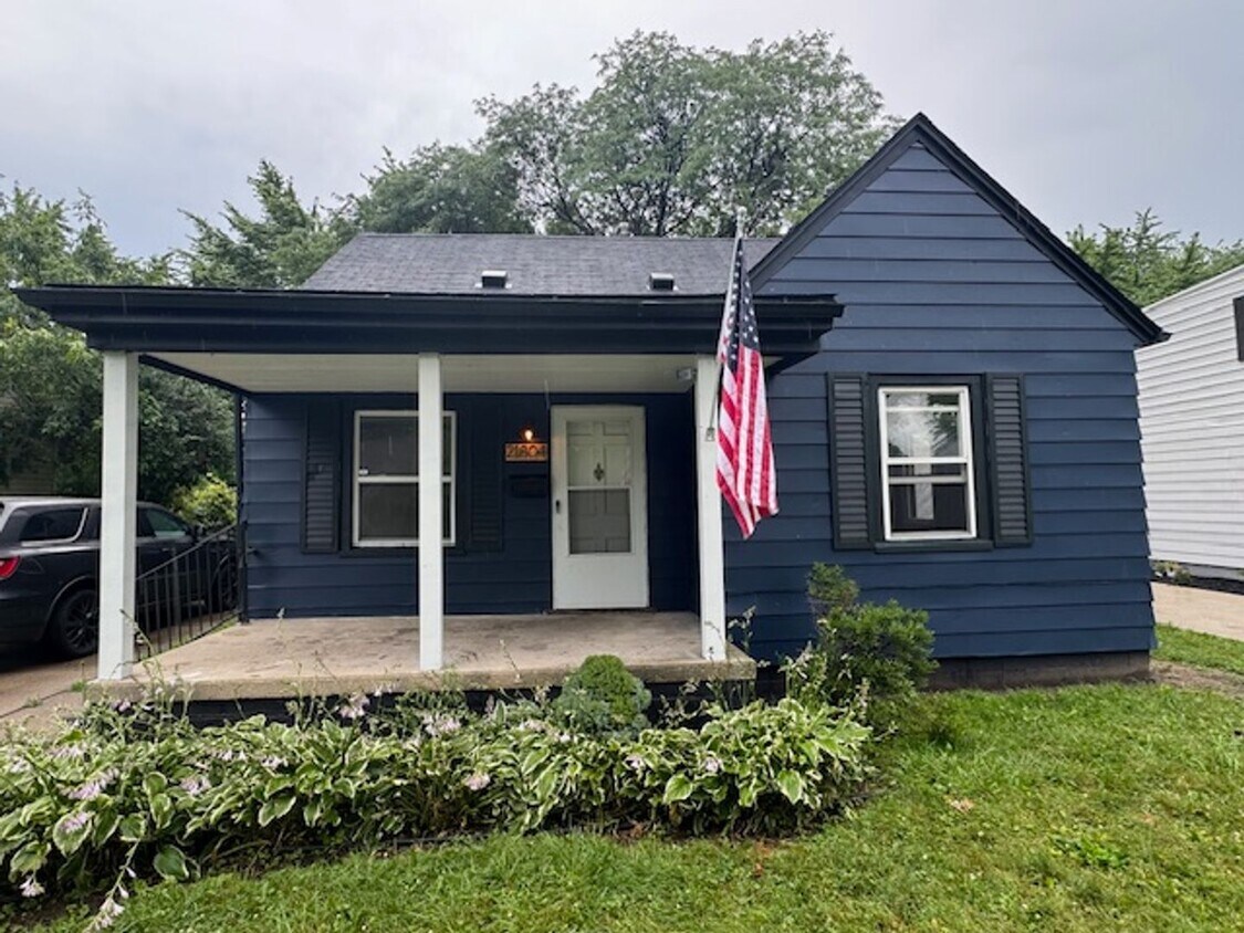 Primary Photo - Your dream home is here!