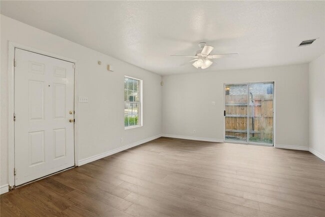 Photo - 4727 Gavlick Farm House