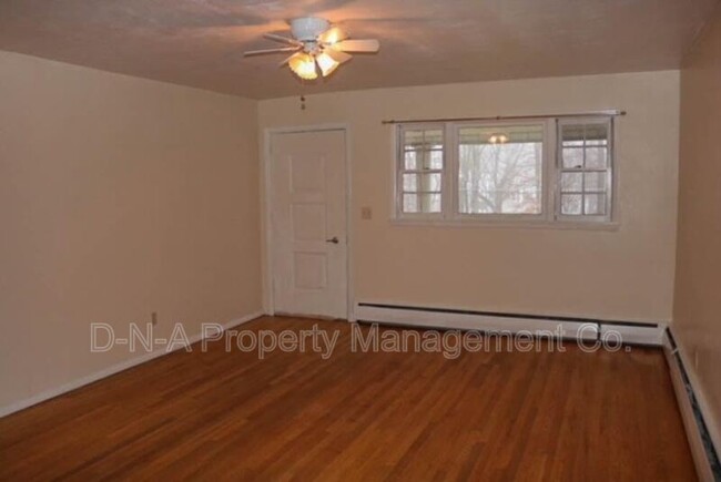 Foto del edificio - 106 3rd St