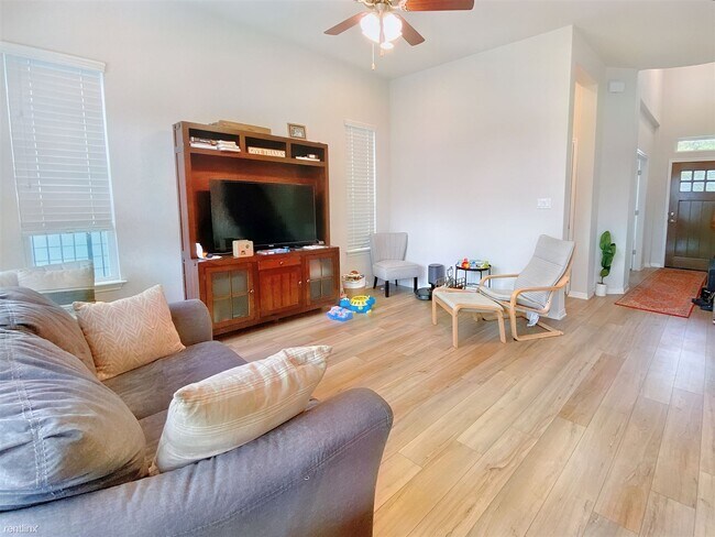 Foto del edificio - 3 br, 2.5 bath House - 175 Breedlove