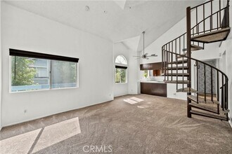 Building Photo - 26936 Flo Ln