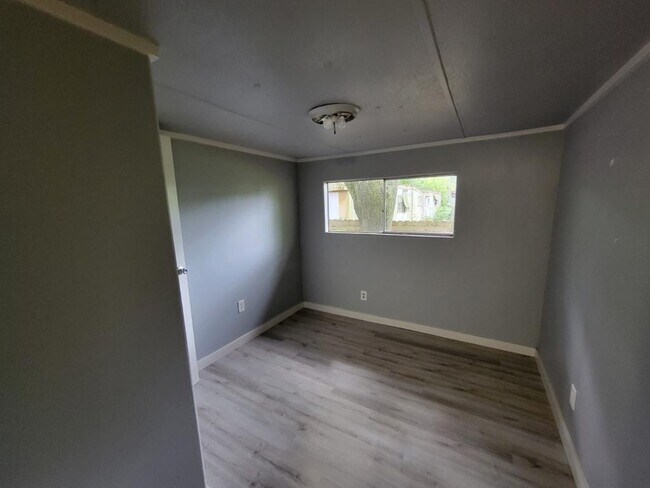 Building Photo - 1130 Woodrow St