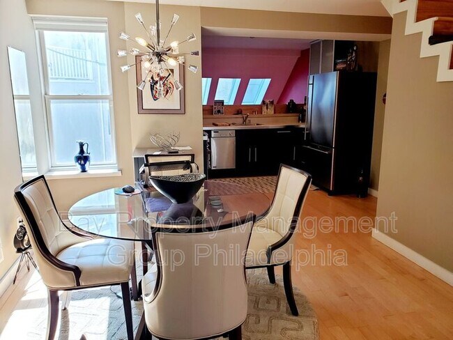 Foto del edificio - 2417 Grays Ferry Ave