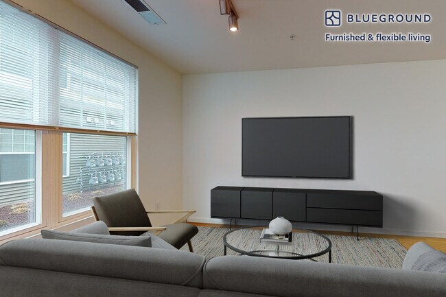 Foto del edificio - 1700 E 5th St