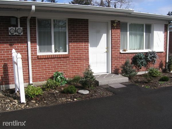 Primary Photo - 8414 John Dower Rd SW