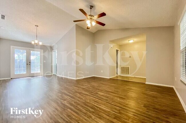 Building Photo - 9415 Rutland Ln