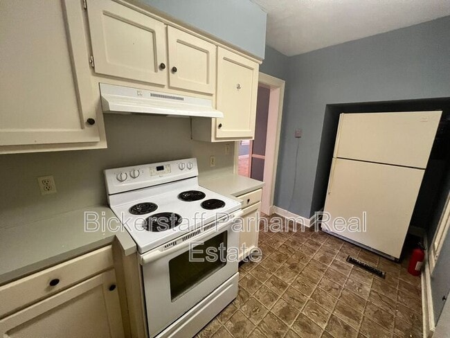 Building Photo - 1230 10th St